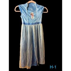 Girls size 8  Elsa Frozen Gown Dress halloween costume disney